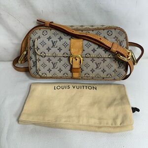 Louis Vuitton Crossbody Bag